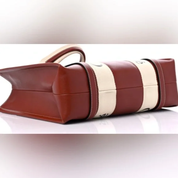 Preowned CHLOE Calfskin Med. Woody RibbonTote Sepia Brown- Great Condition. - Picture 4 of 12